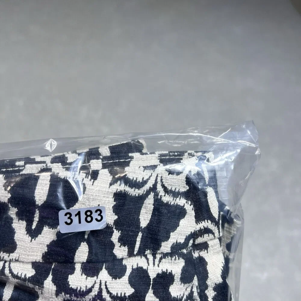 Anthropologie Shorts Women 2 Black White Print Cartoonier Lithograph High Waist